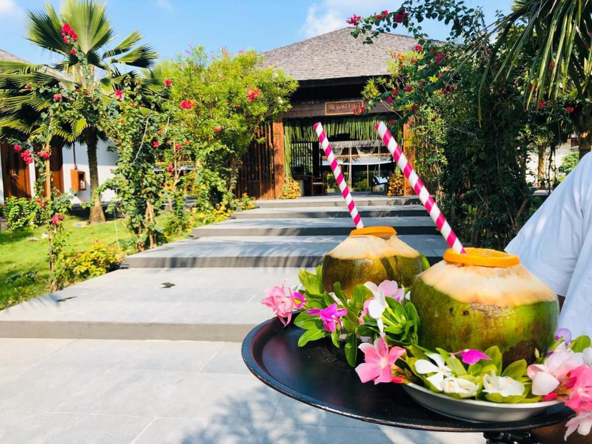The Barefoot Eco Hotel Hanimaadhoo Island Exterior photo