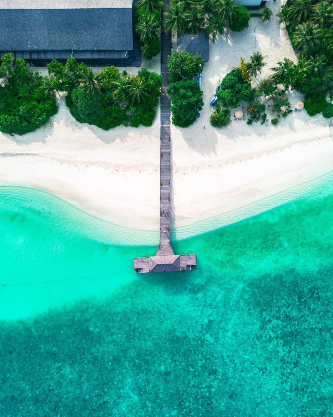 The Barefoot Eco Hotel Hanimaadhoo Island Exterior photo