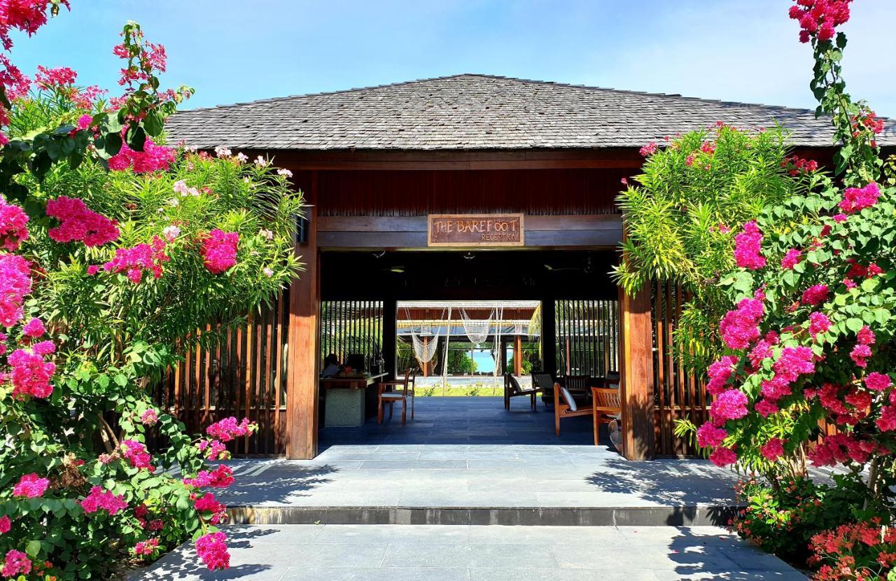 The Barefoot Eco Hotel Hanimaadhoo Island Exterior photo